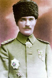 Atatürk Albümü (8)