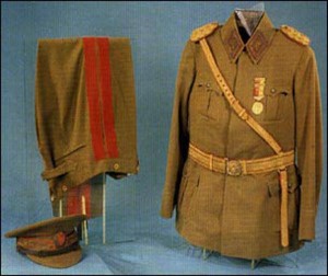 ataturk-un-askeri-elbisesi
